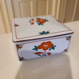 Tiffany and Co. Poppy floral trinket box